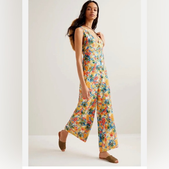 Farm Rio Anthropologie M NWT Fruit Medley Jumpsuit Romper Wide Leg - Picture 1 of 6